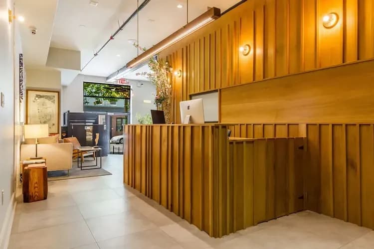 Check-in/check-out kiosk