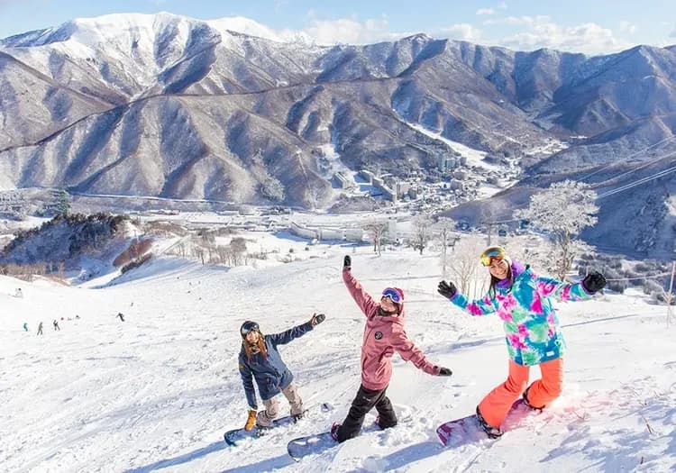 【主題旅遊】FUN_SKI滑雪趣－新潟苗場．神樂滑雪五日遊(機票自理)