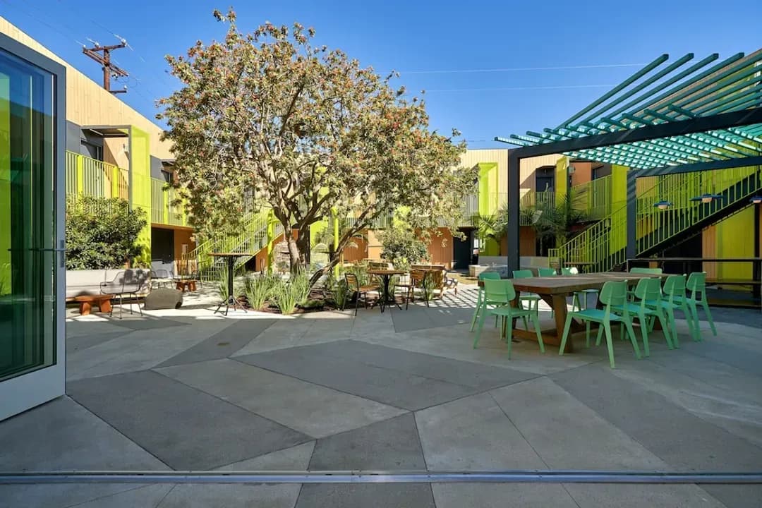 ロサンゼルス郡-マユミ