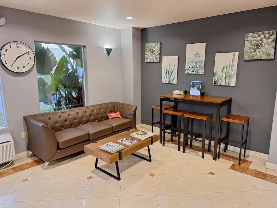 ロサンゼルス郡-ポルトフィーノ イン バーバンク