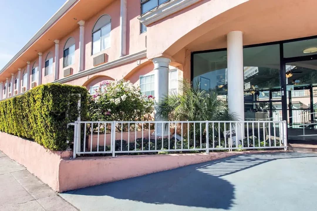 洛杉磯郡-梅爾羅斯大道羅德威飯店