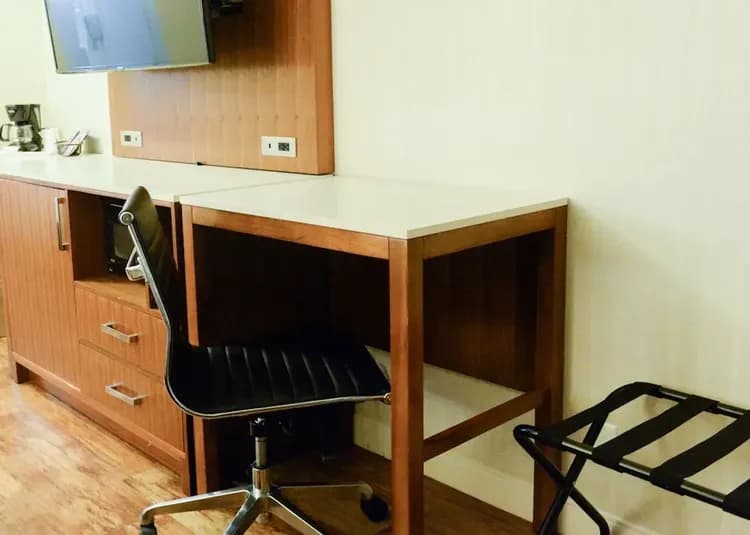 In-room business center