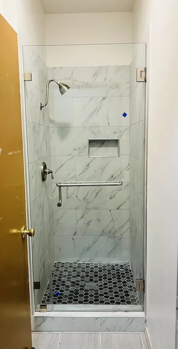 Bathroom shower