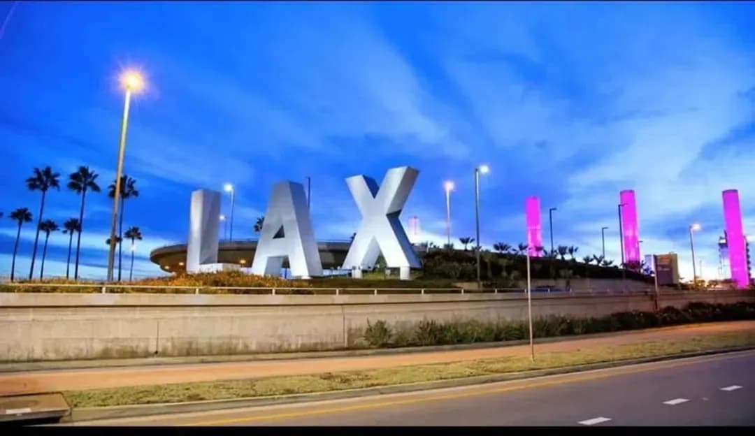 Los Angeles County-LAX guest house