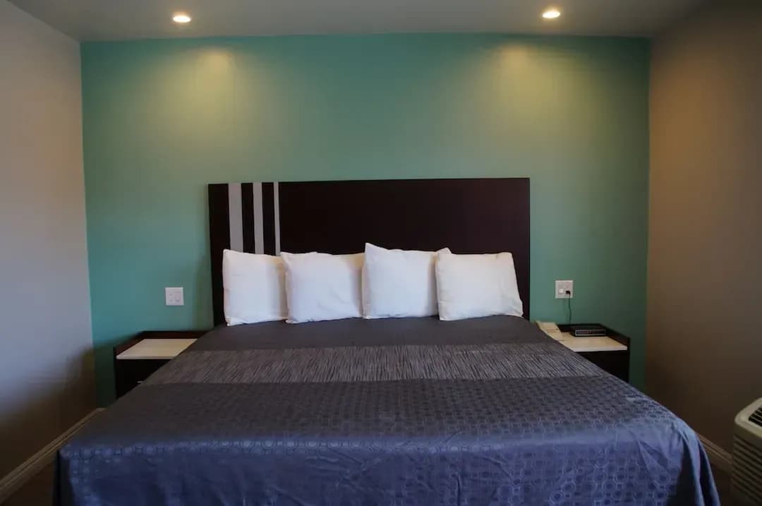 Los Angeles County-Beach Inn Motel