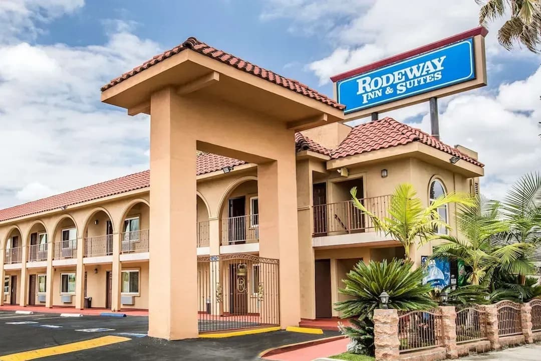 Los Angeles County-Rodeway Inn & Suites Bellflower