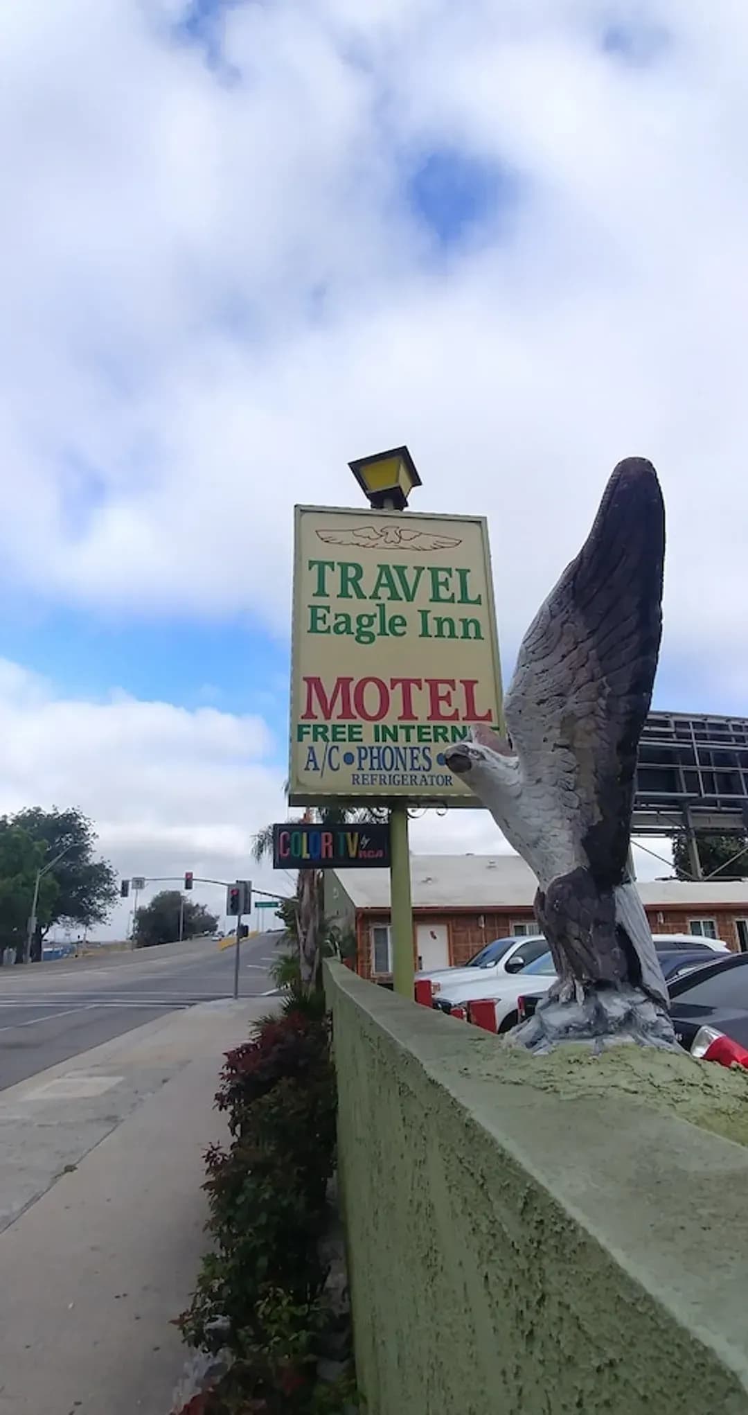 Los Angeles County-Travel Eagle Inn Motel