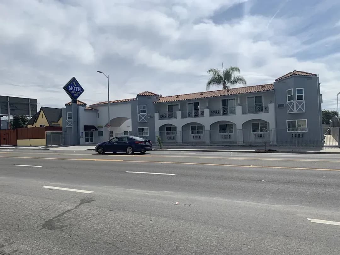 Los Angeles County-Crescent Inn