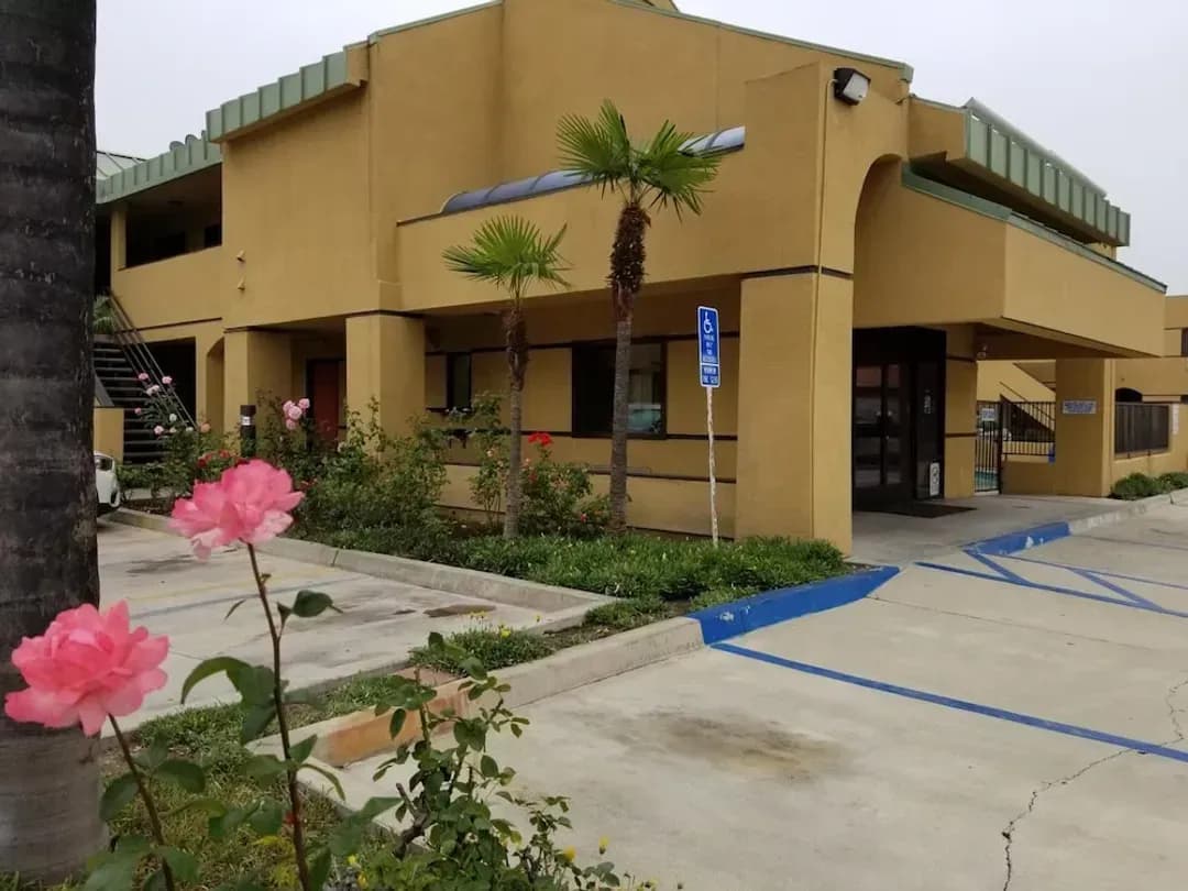 Los Angeles County-Claremont Lodge