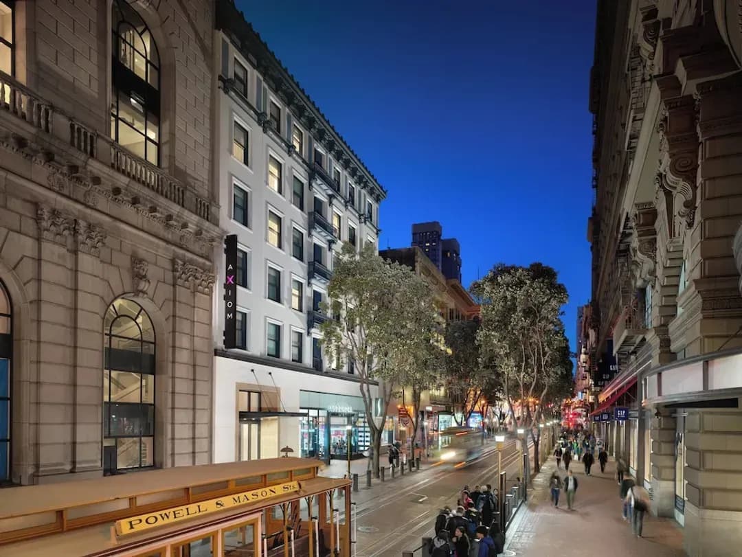 サンフランシスコ市と郡-アクシオム・ホテル