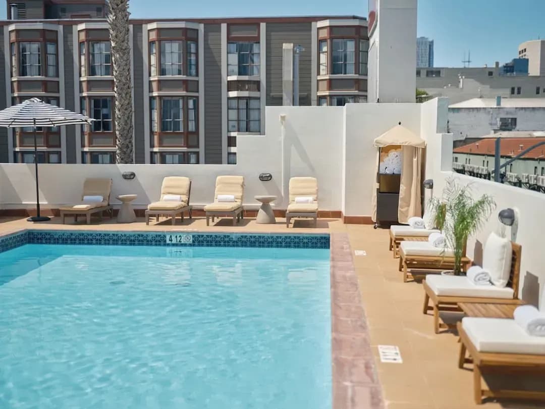 샌프란시스코의 도시와 카운티-Soma House