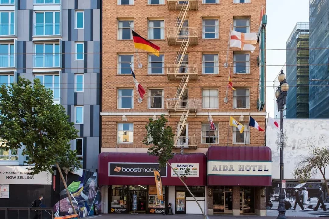 サンフランシスコ市と郡-アイーダ プラザ ホテル