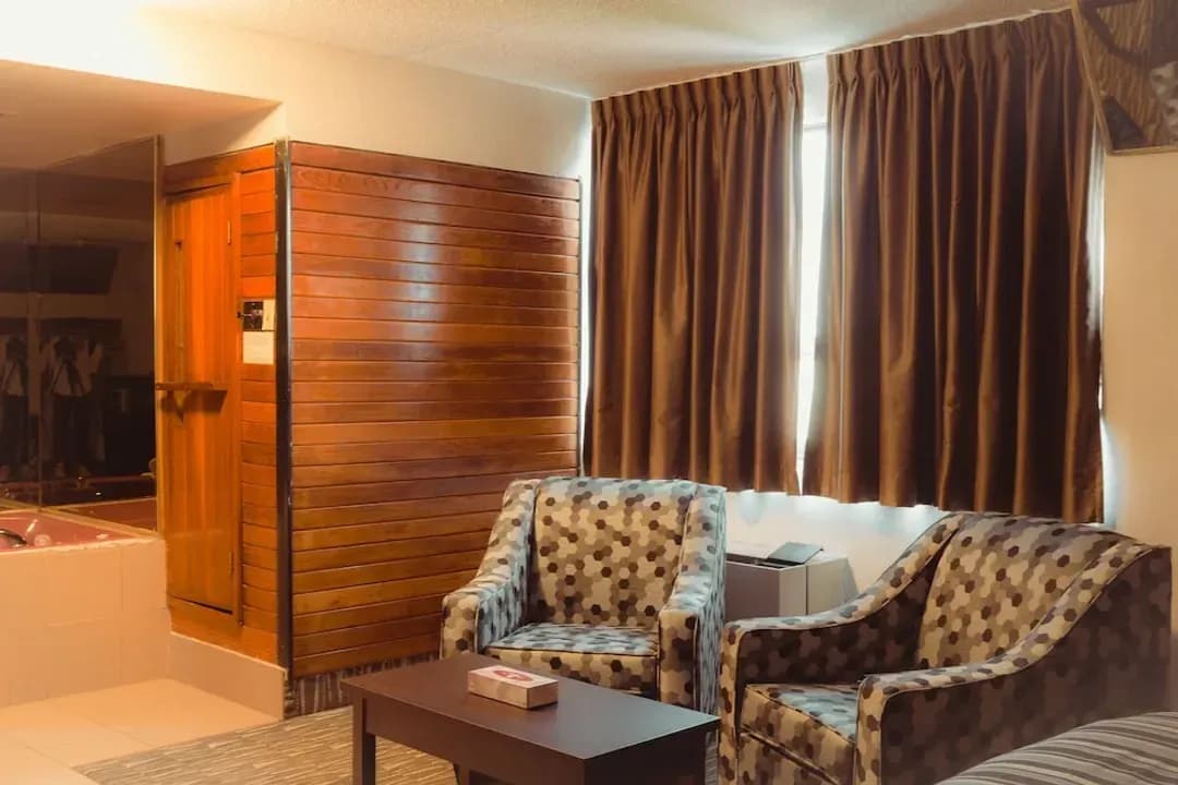 온타리오 주-디럭스 인