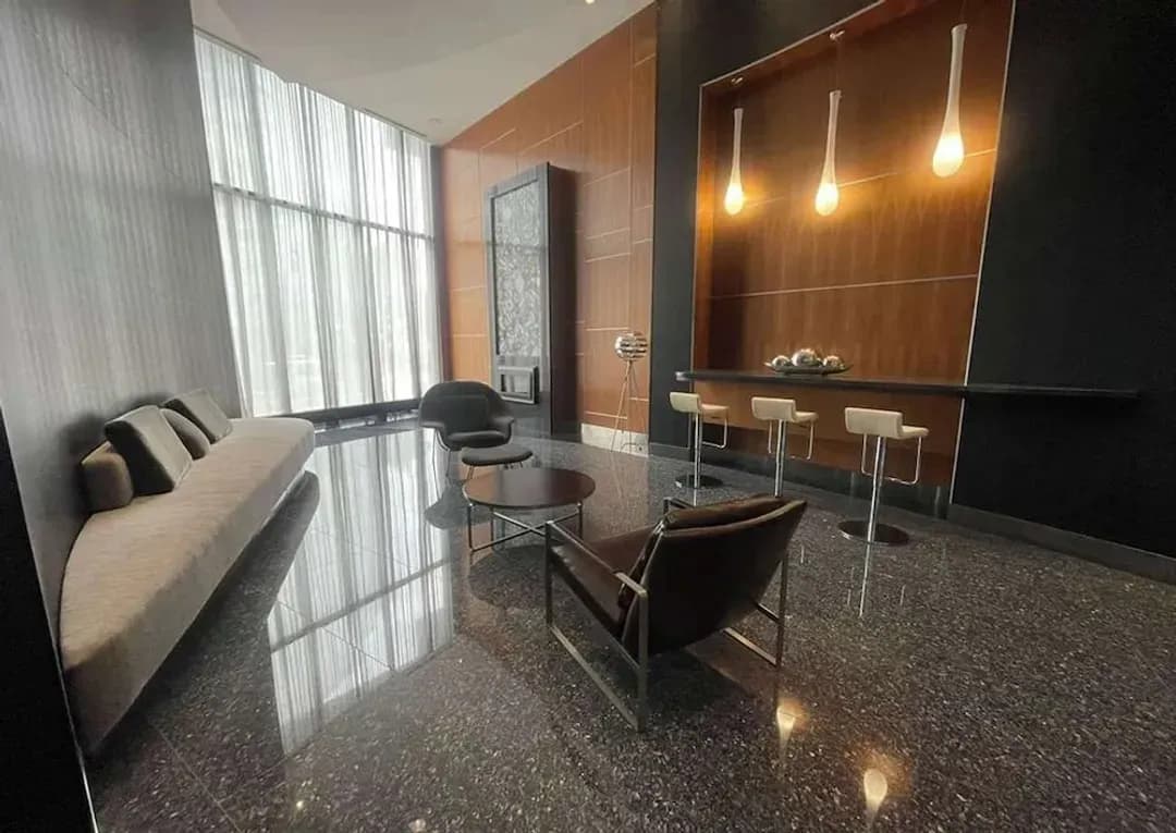 オンタリオ州-ウォーターフロント・マジェスティ・エンクレーブズ