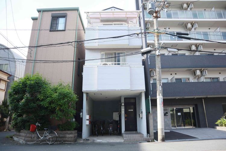 快樂大阪民宿｜地鐵站步行3分/直達車心齋橋難波9分鐘-1