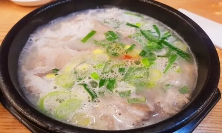 釜山道地豬肉湯飯