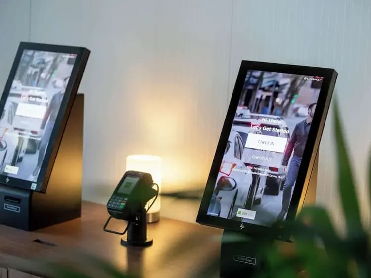 Check-in/check-out kiosk