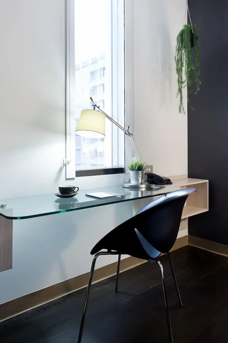 In-room business center