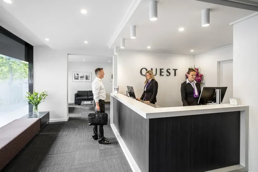 Melbourne District-Quest Southbank