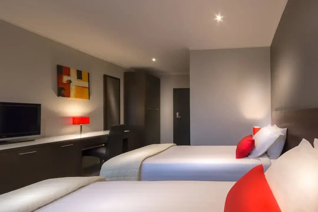 Melbourne District-Crest on Barkly