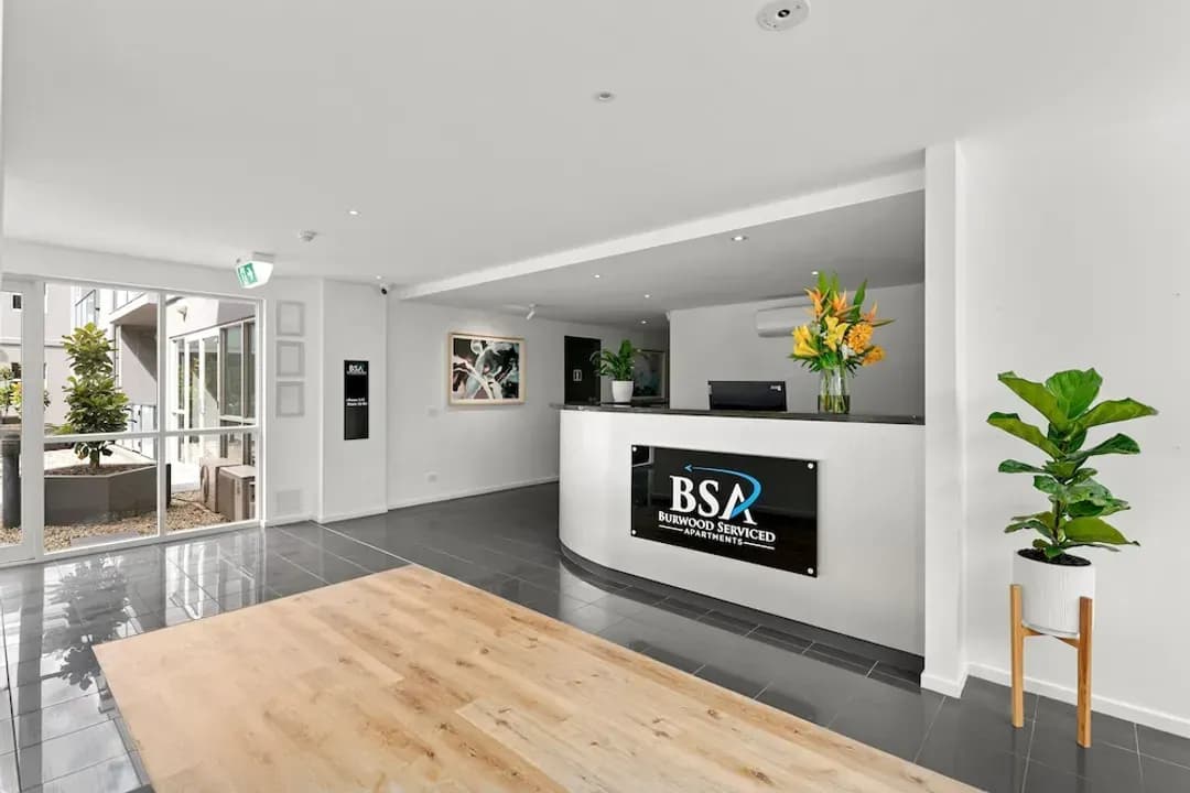 Melbourne District-Burwood Serviced Apartments