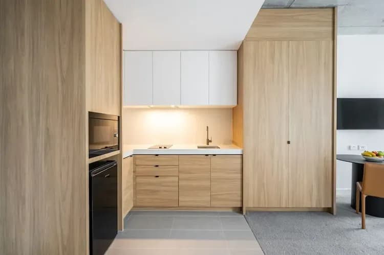 Private kitchenette