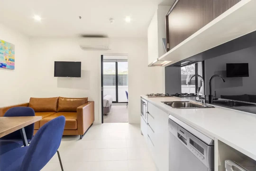 Melbourne District-Whitehorse Apartment Hotel