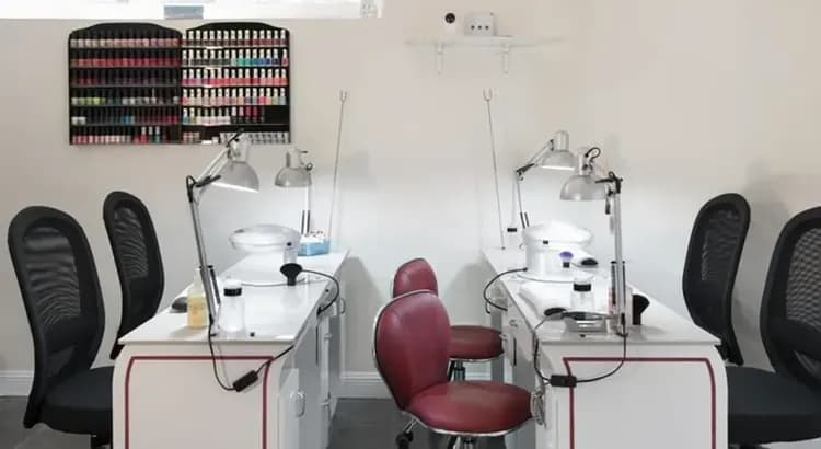 Nail salon