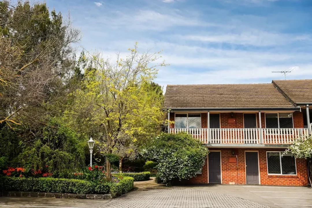 Melbourne District-Elizabethan Lodge