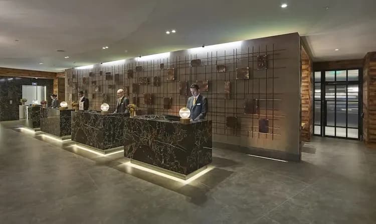 Check-in/check-out kiosk