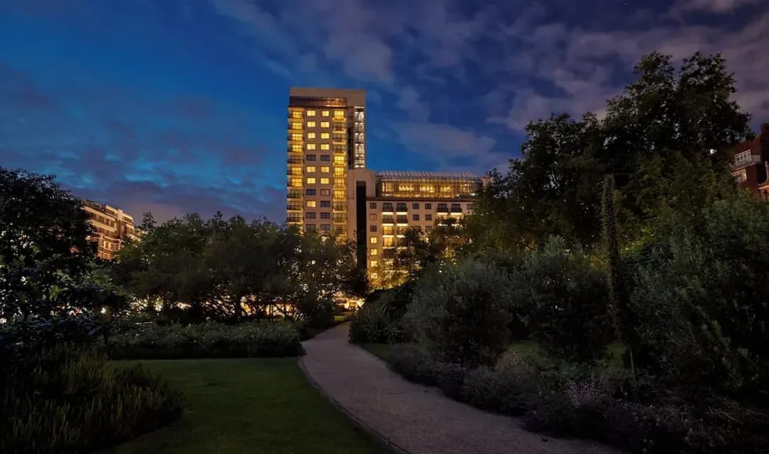 Greater London District-Jumeirah Carlton Tower London