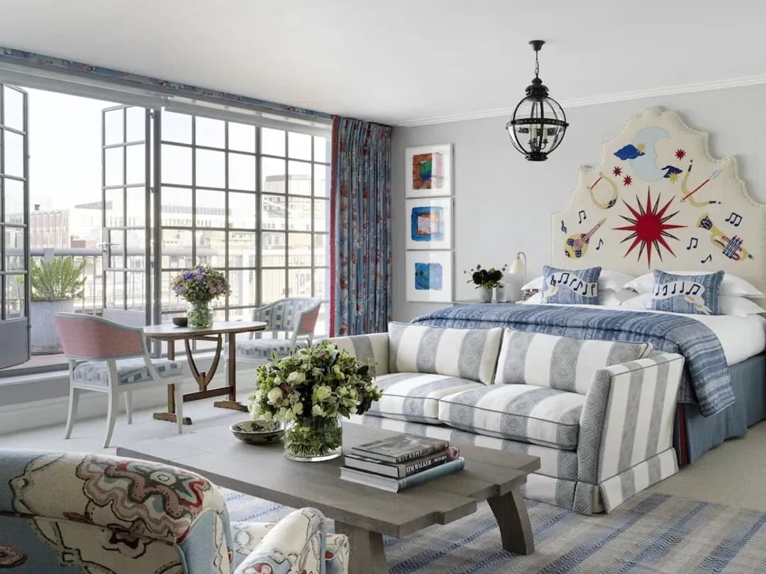 그레이터 런던-더 소호 호텔, 펌데일 호텔