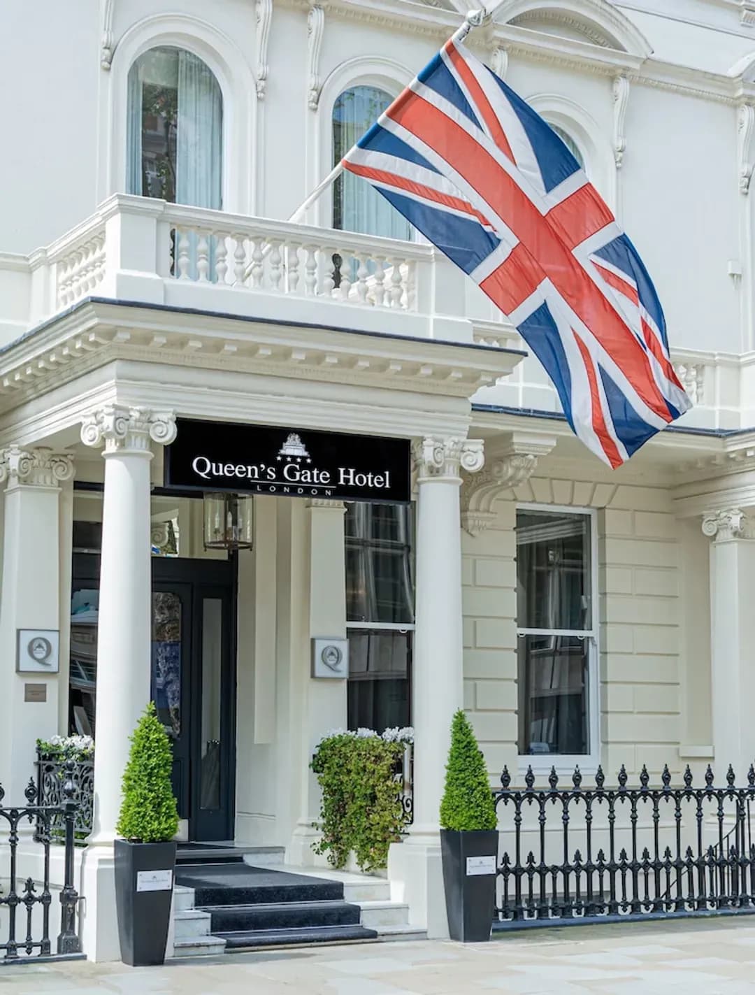 Greater London District-The Queen's Gate Hotel