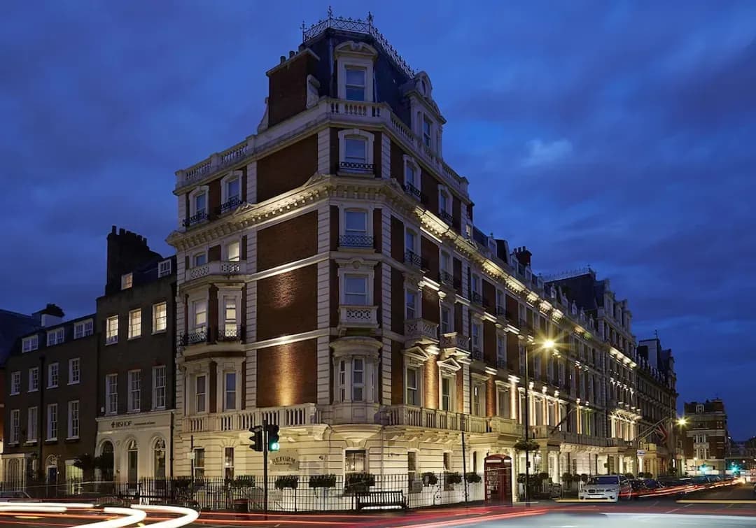 그레이터 런던-맨더빌 호텔