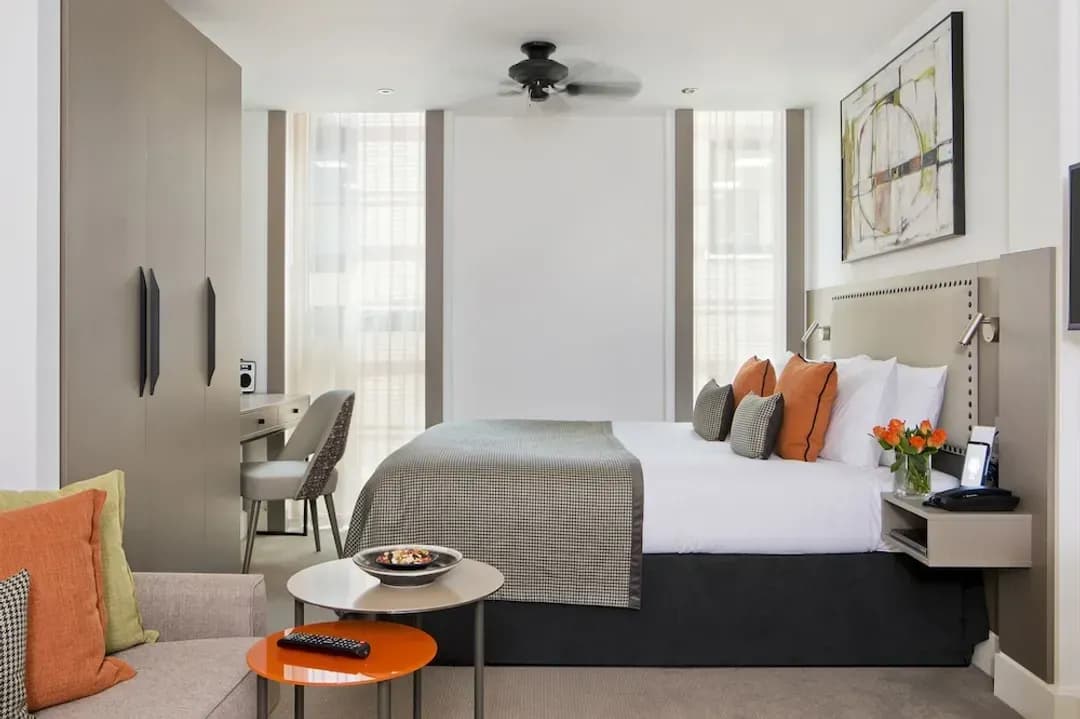 그레이터 런던-더 크로니클 바이 수퍼시티 아파트호텔