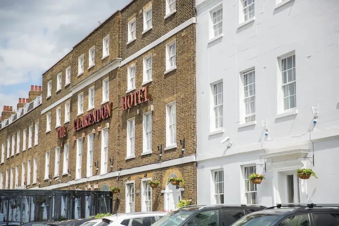 グレーター・ロンドン-ザ クラレンドン ホテル - ブラックヒース