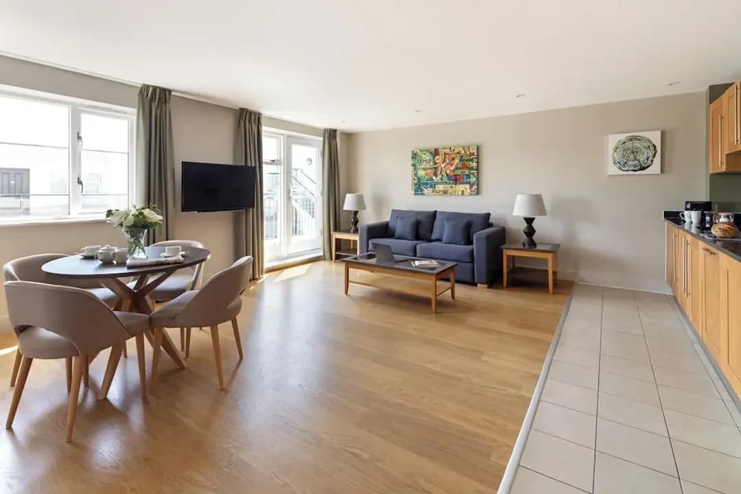 グレーター・ロンドン-マーリン アパートメンツ コマーシャル ロード - ライムハウス