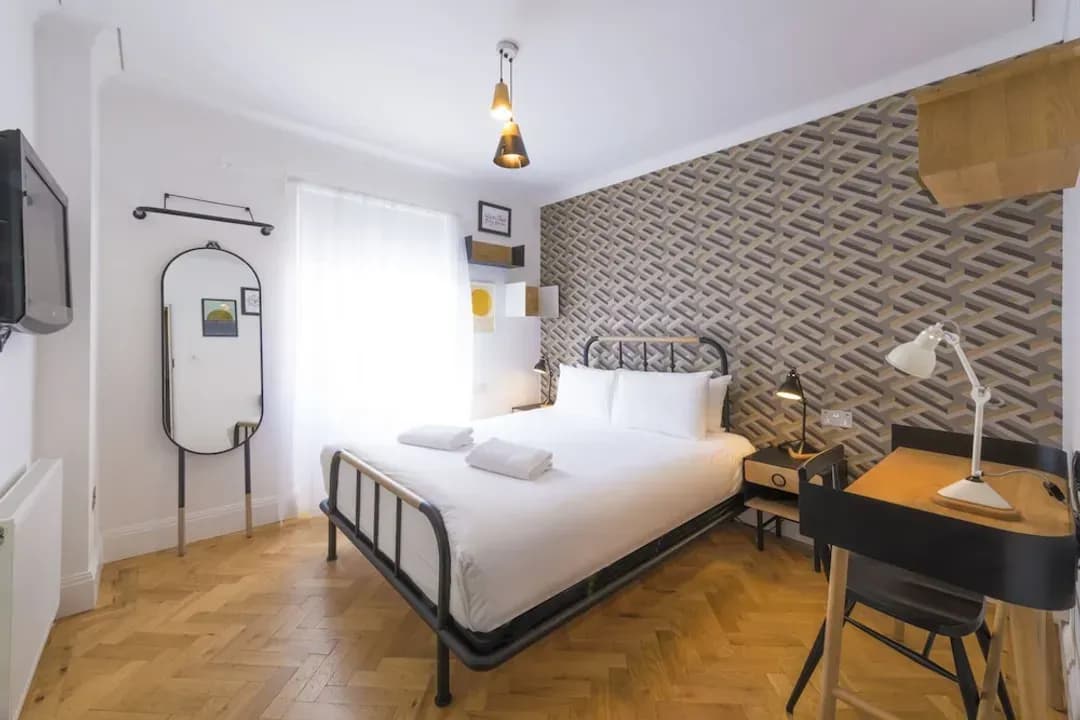 그레이터 런던-더 캘리포니아 - 런던 킹스 크로스