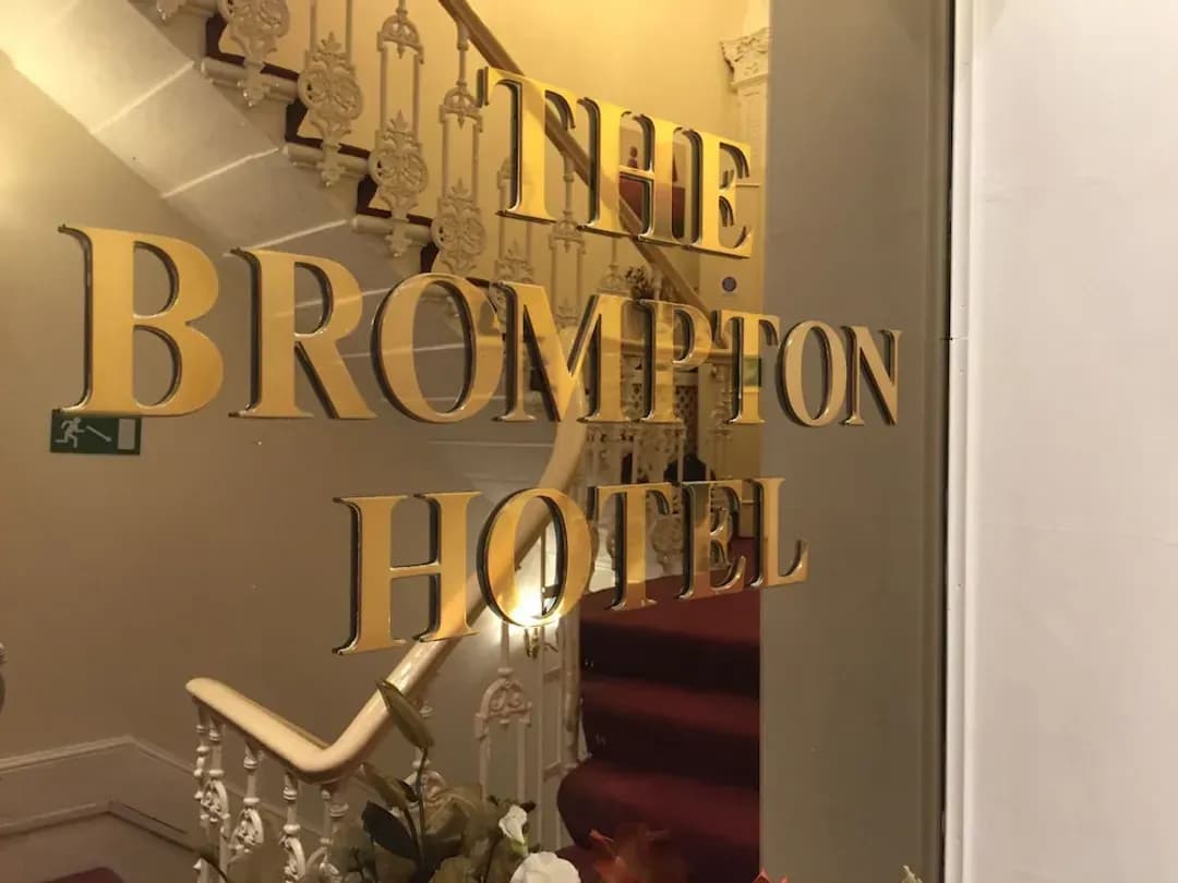 Greater London District-Brompton Hotel