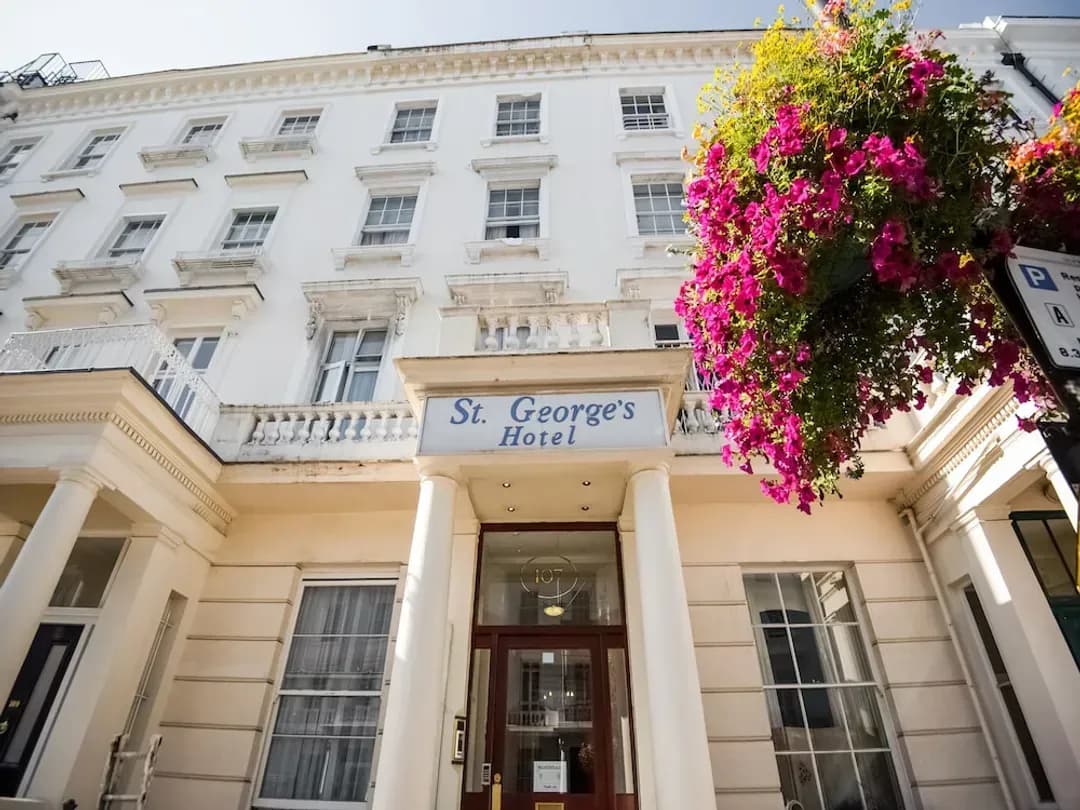 Greater London District-St George Hotel