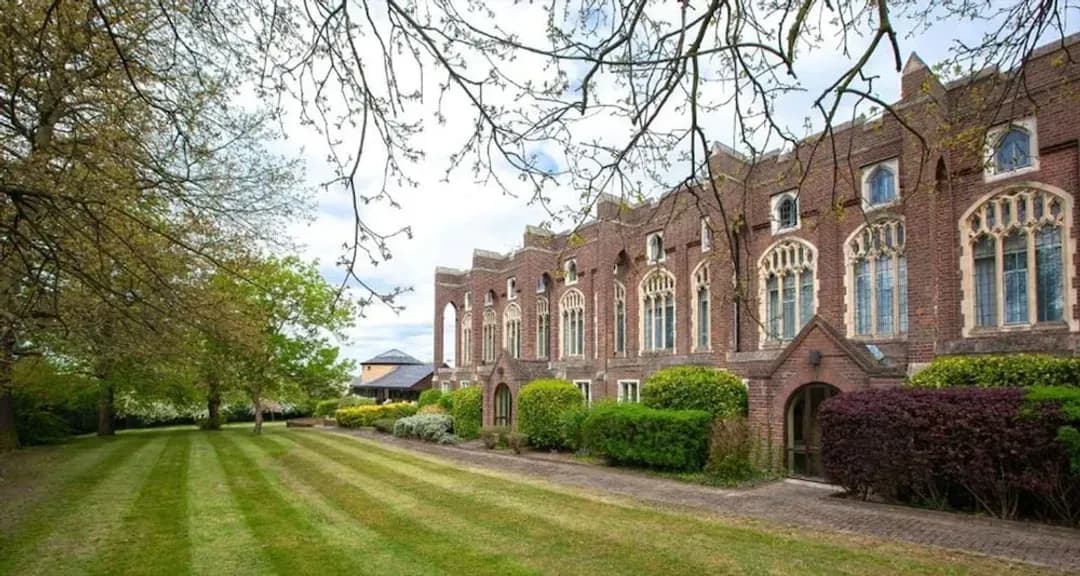 グレーター・ロンドン-ロンドン チグウェル プリンス リージェント ホテル、BW シグネチャー コレクション