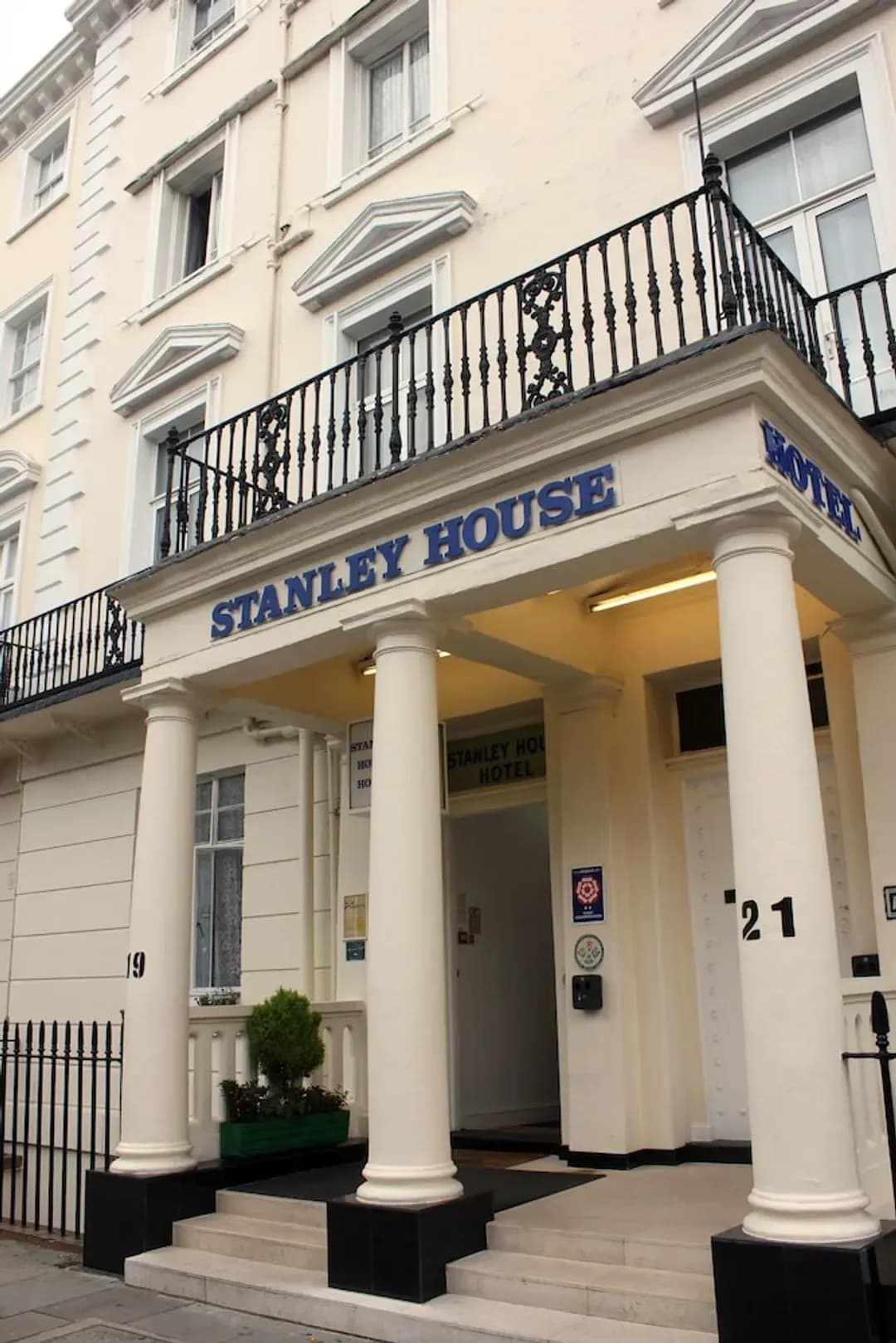 Greater London District-Stanley House