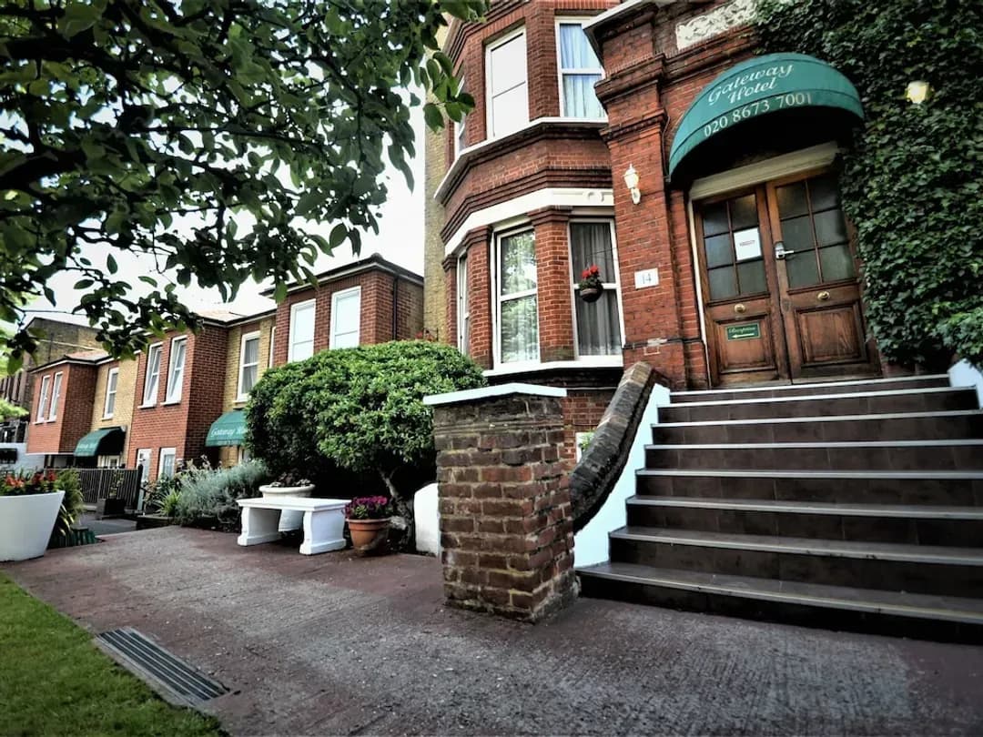 Greater London District-Gateway Hotel