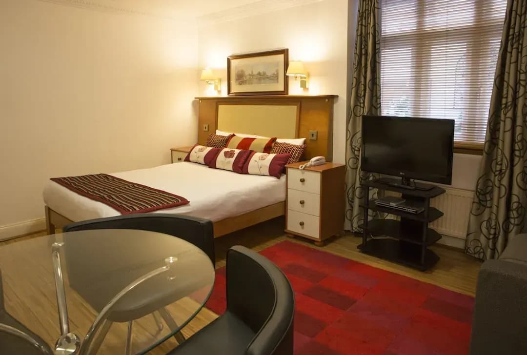 Greater London District-Aspen Apartments