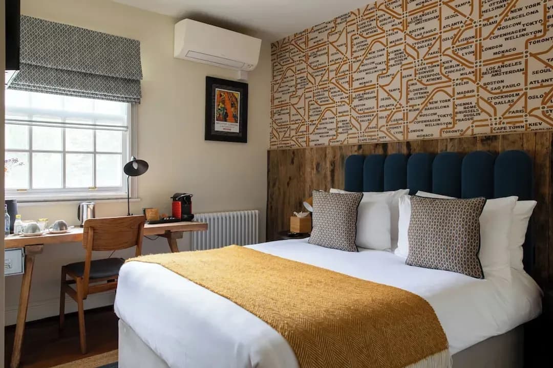 大倫敦區-飛行員