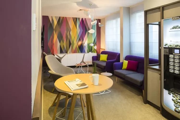 Check-in/check-out kiosk