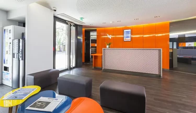 Check-in/check-out kiosk