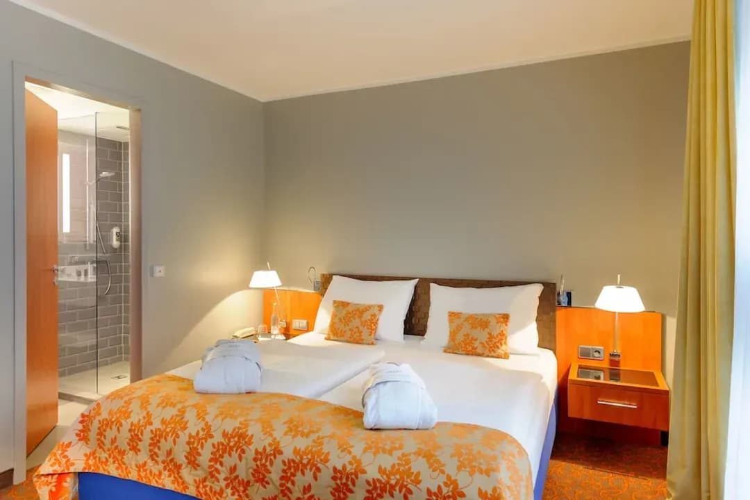 柏林-美居飯店柏靈查勒邊檢站店