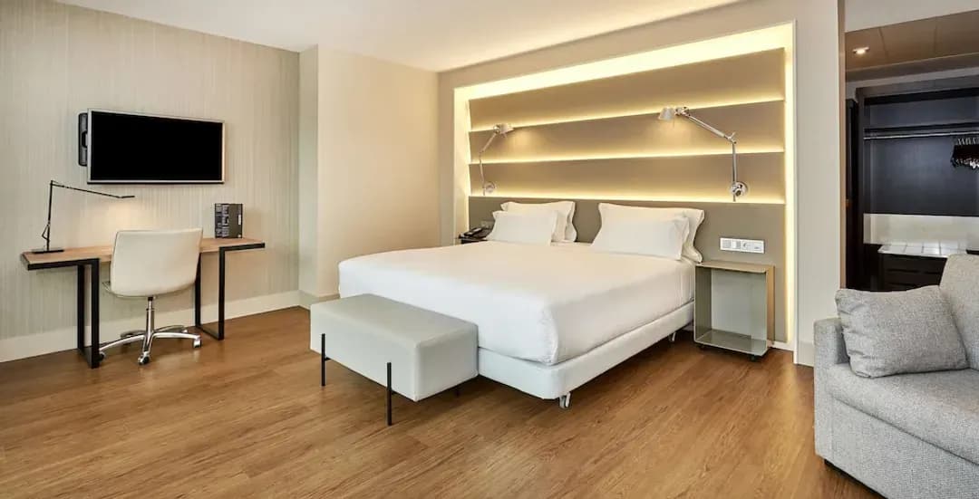 カタルーニャ-NH サンツ バルセロナ