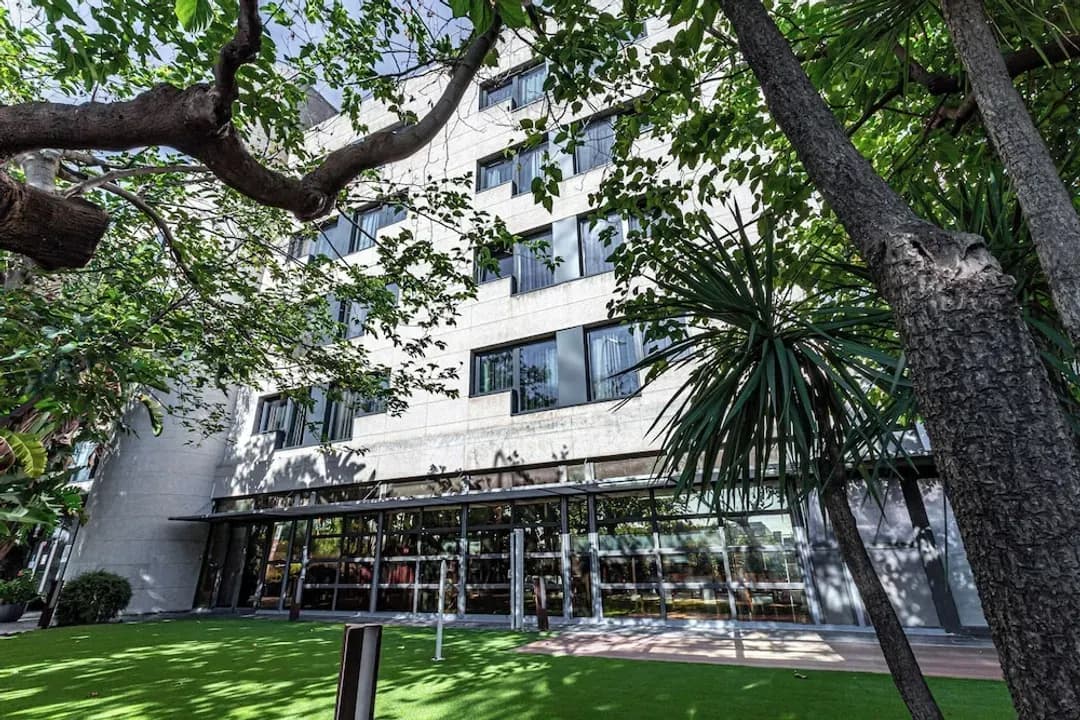 加泰隆尼亞-阿爾法國際機場貝斯特韋斯特普拉斯飯店